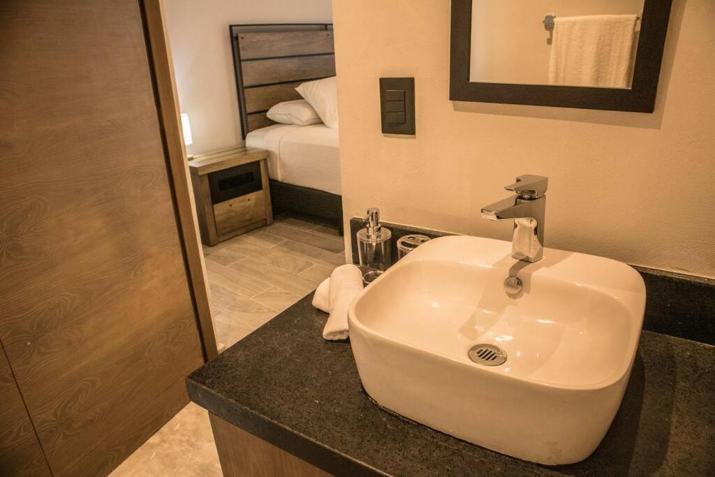 Apartment Great Location, New, 1br 4 Ppl