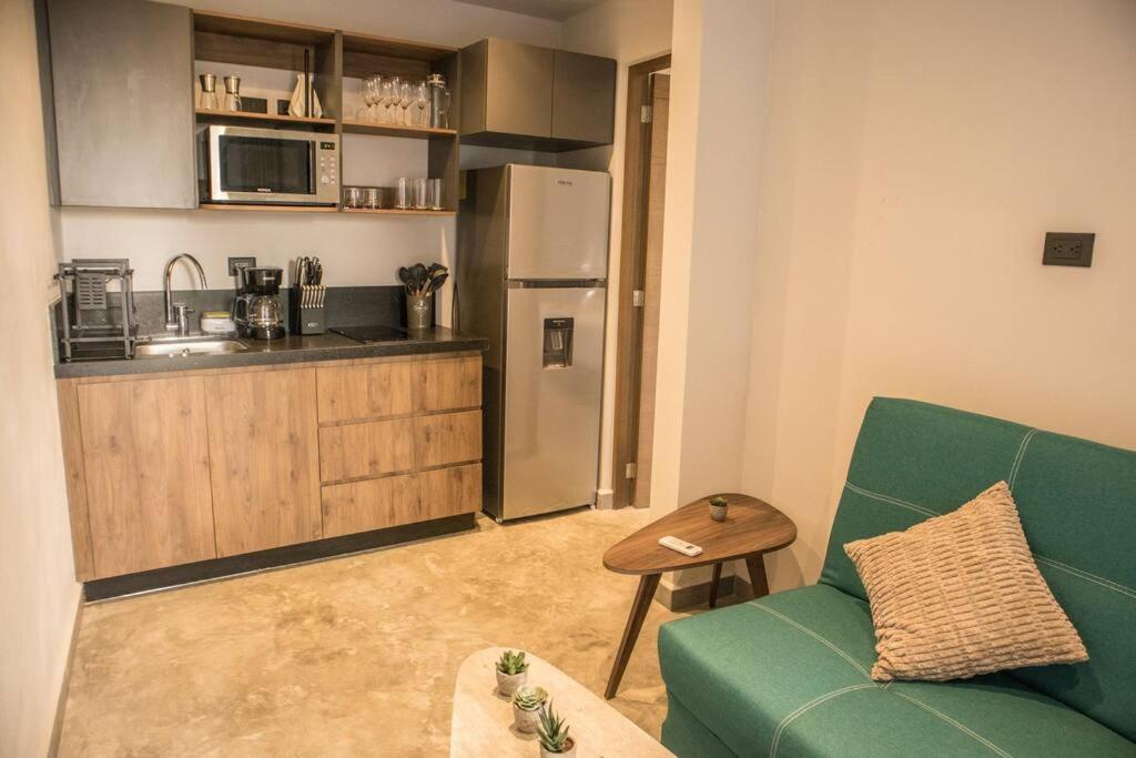 Great Location, New, 1br 4 Ppl *