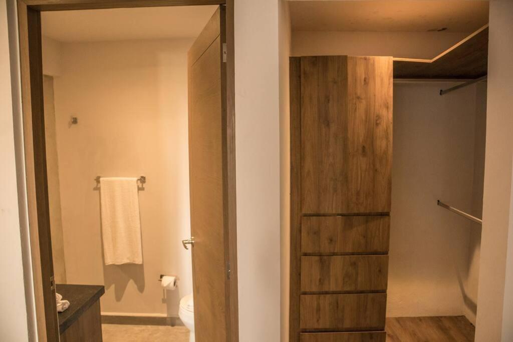 Great Location, New, 1br 4 Ppl *